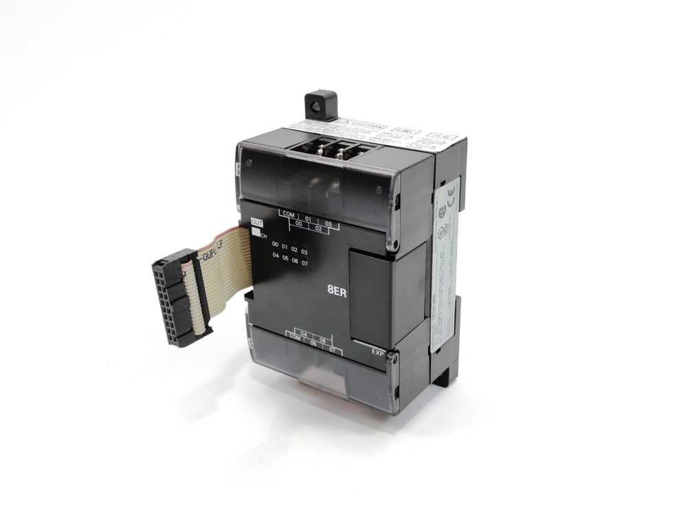 OMRON CP1W-8ER I/O expansion unit, 8 x relay outputs 2 A