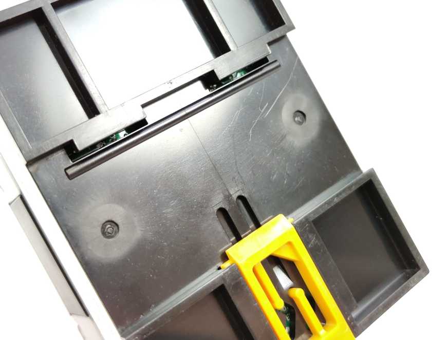 OMRON CP1W-8ER I/O expansion unit, 8 x relay outputs 2 A