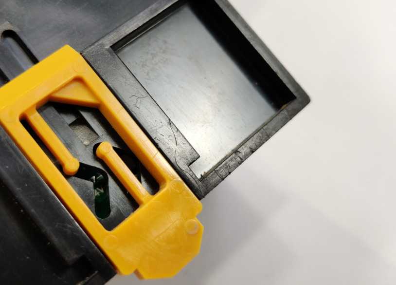 OMRON CP1W-8ER I/O expansion unit, 8 x relay outputs 2 A