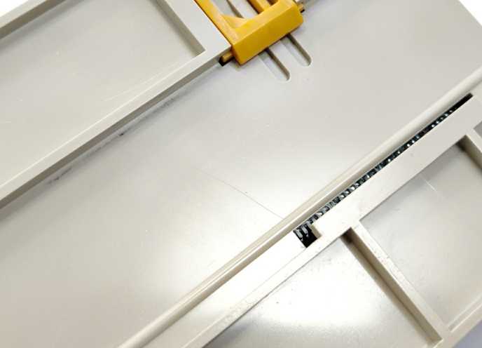 OMRON CPM2A-40CDT1-D Programmable Controller