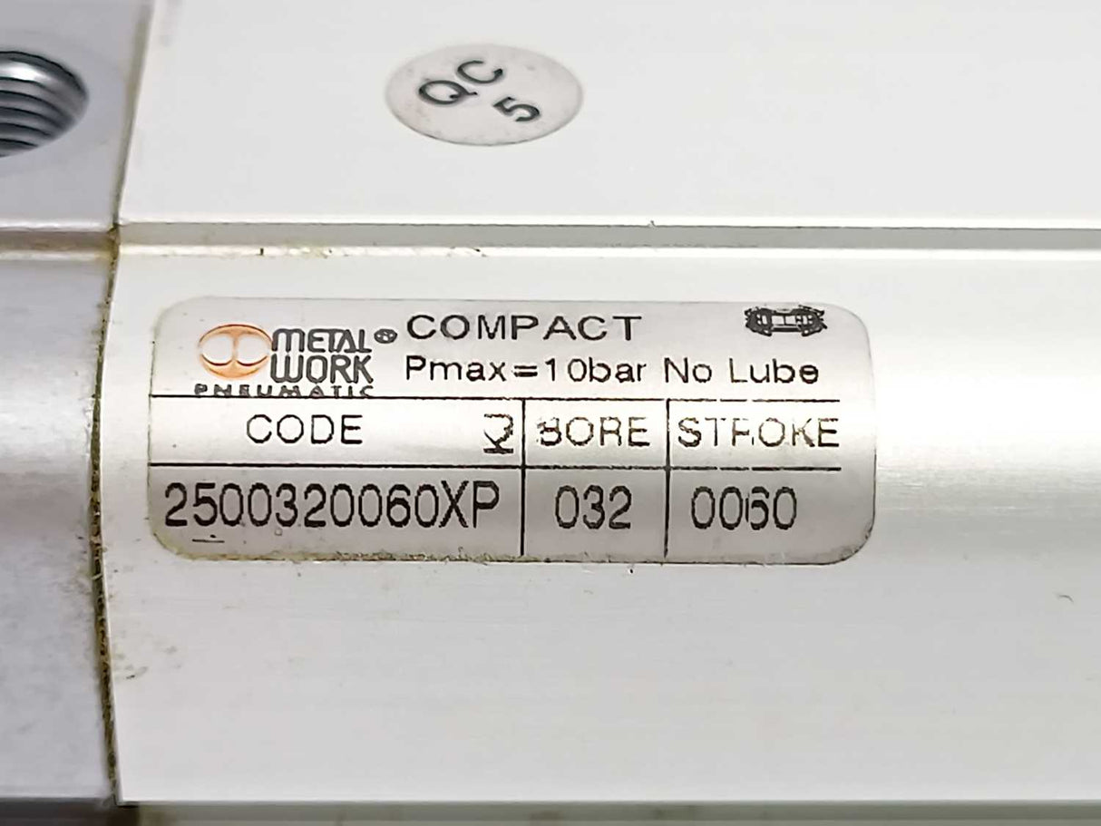 METAL WORK PNEUMATIC 2500320060XP Pneumatic Cylinder. Stroke = 60mm