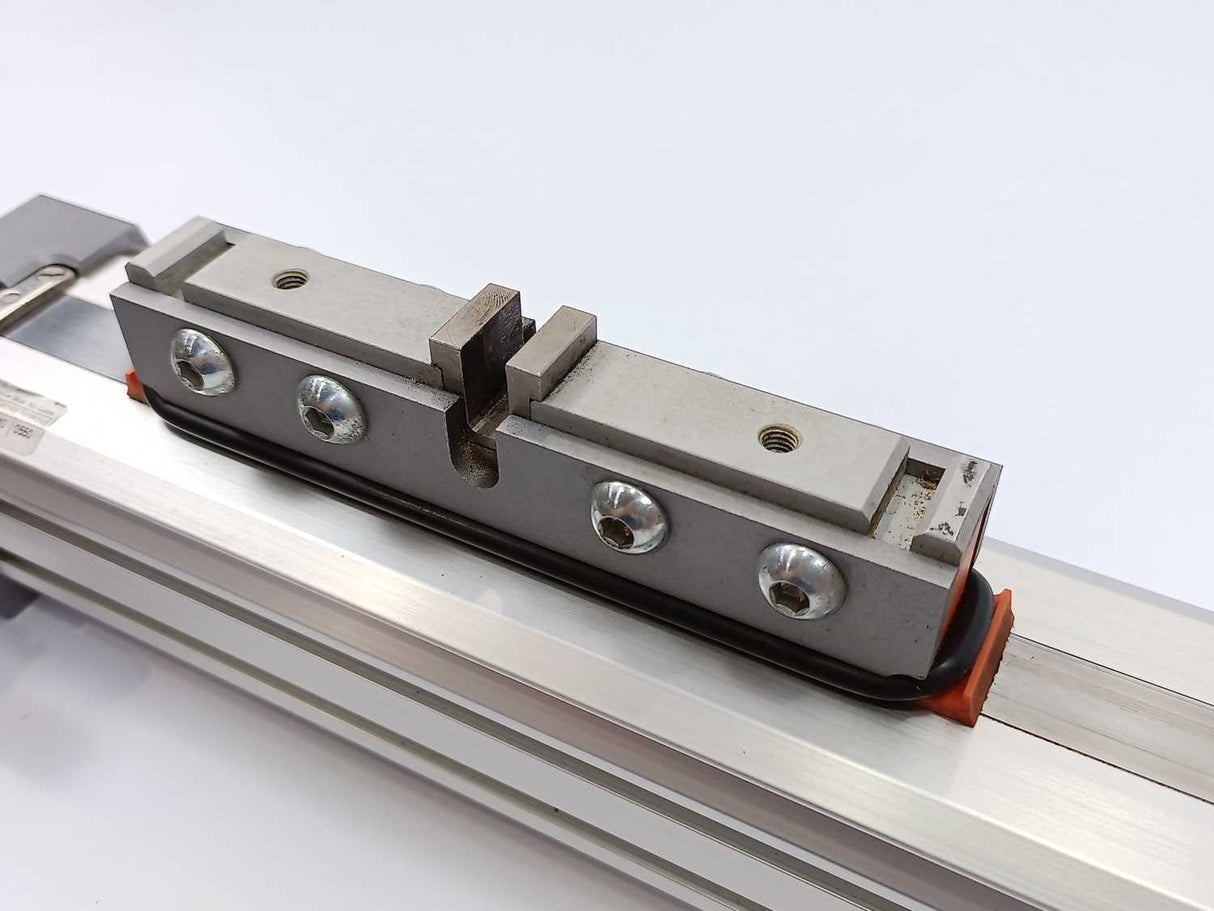 Metal Work 270Z40A550CN Rodless Cylinder w/ 1x CE32MP Hall Effect Sensor