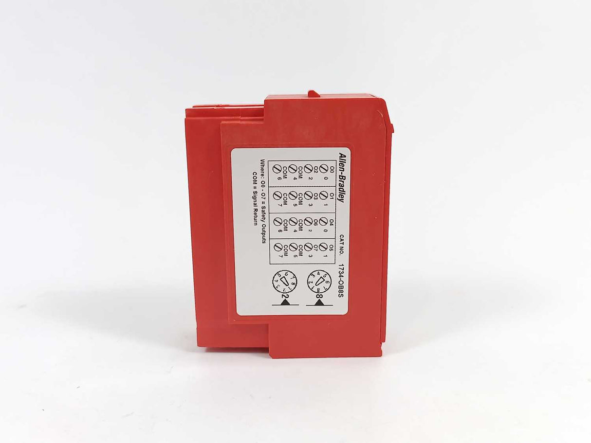 AB 1734-OB8S Ser B, 8 Channel Safety Sourcing Output Module