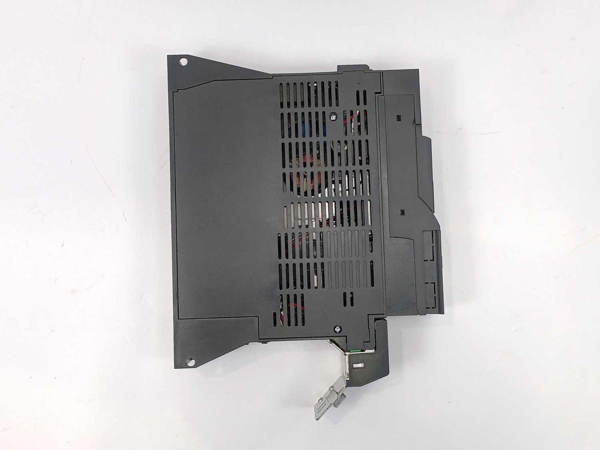 Schneider Electric ATV320U07N4B Variable Speed Drive 0.75kW