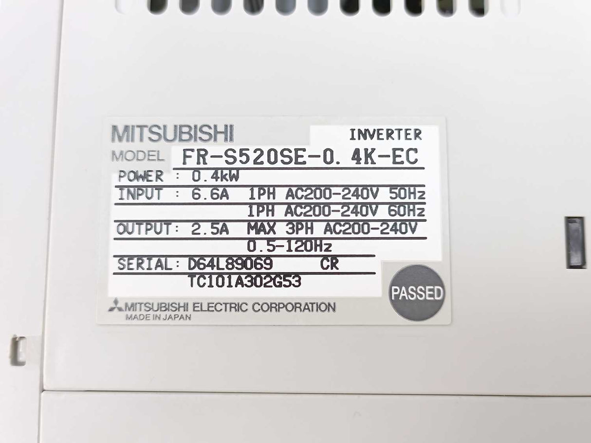 Mitsubishi FR-S520SE-0. 4K-EC S500 Inverter 0,4kW w/ Rasmi 152736 Filter