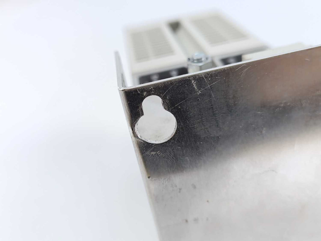 Mitsubishi FR-S520SE-0. 4K-EC S500 Inverter 0,4kW w/ Rasmi 152736 Filter