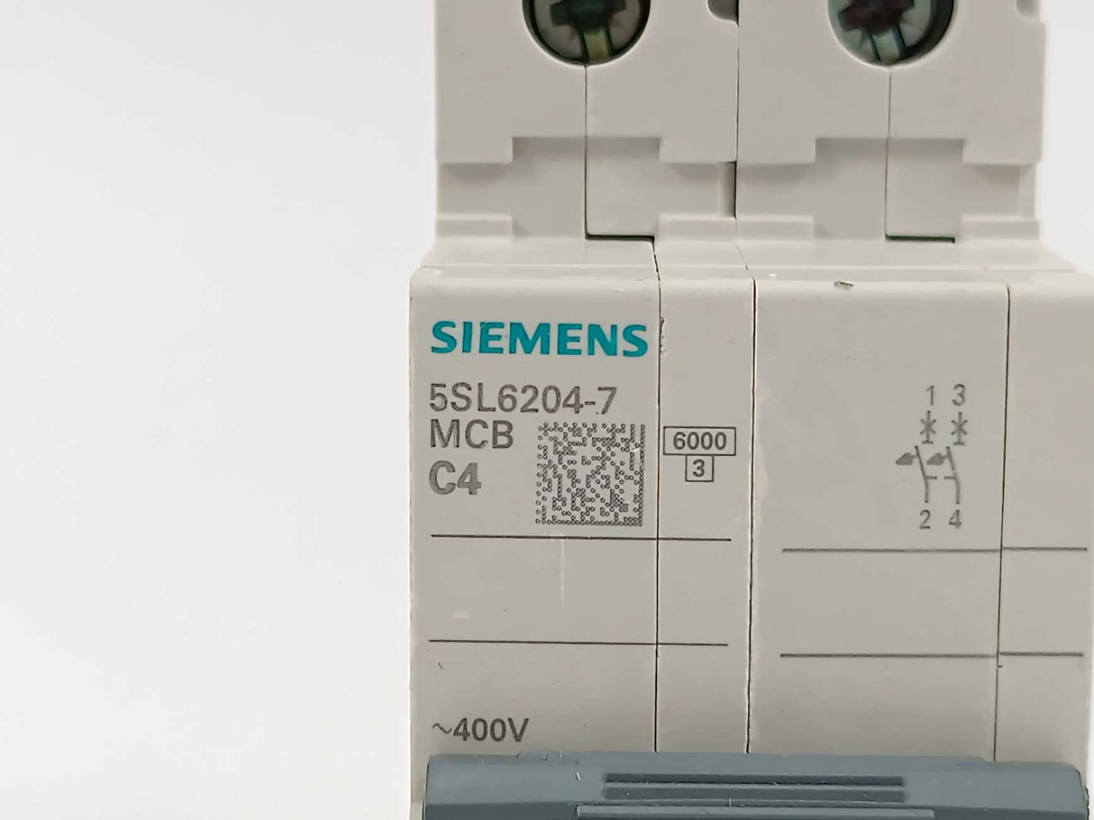 Siemens 5SL6204-7 Circuit Breaker 6KA 2POL C4