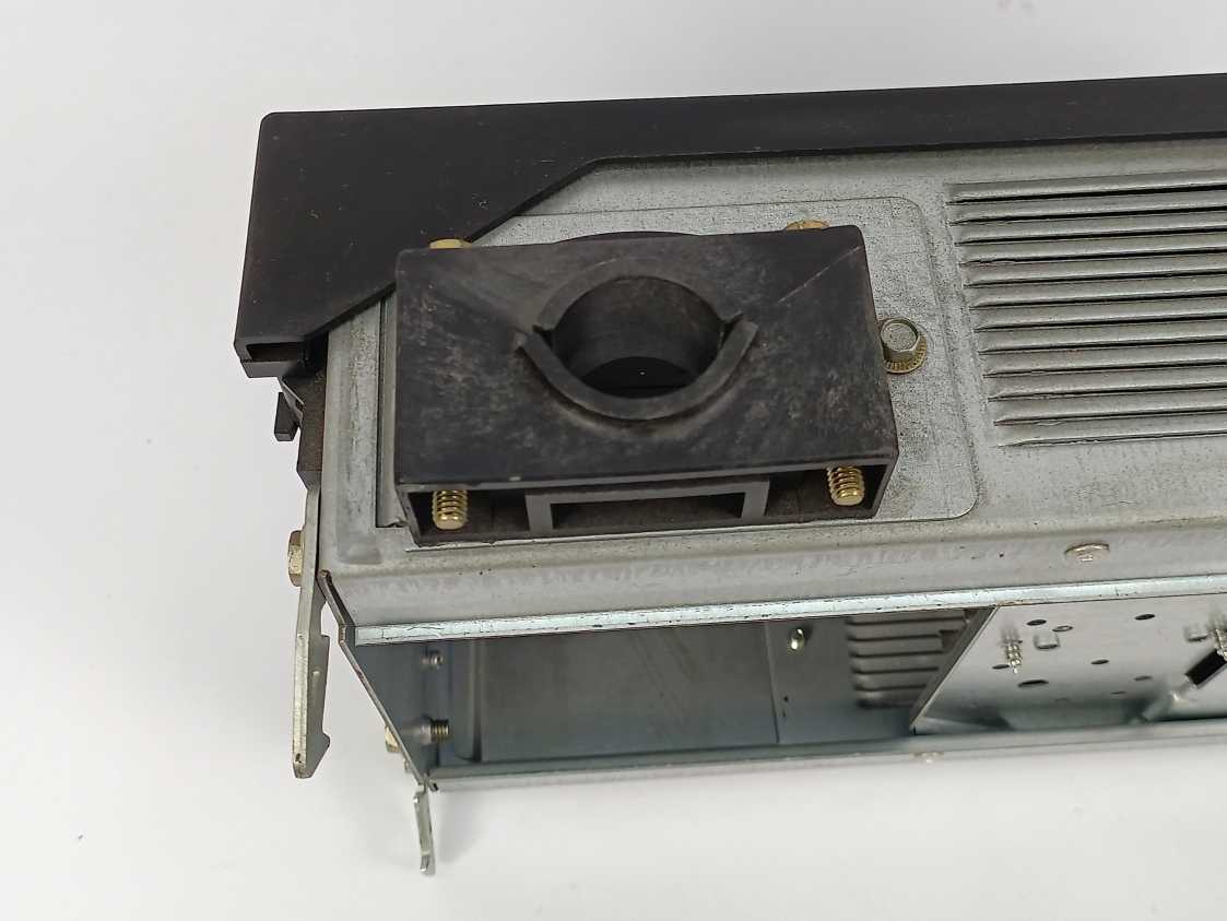 TELEMECANIQUE KSA06SD41DK Canalis KS 3L+N+PE