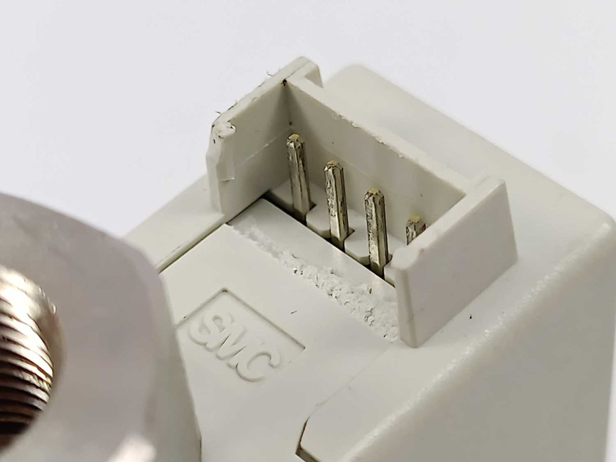 SMC PFM510-F01-2 Flow Switch