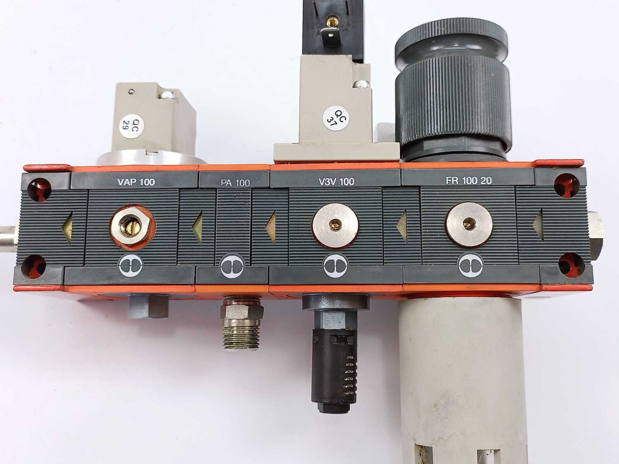 METAL WORK PNEUMATIC FR100-20 Filter Regulator W/ V3V100 + PA100 + VAP100