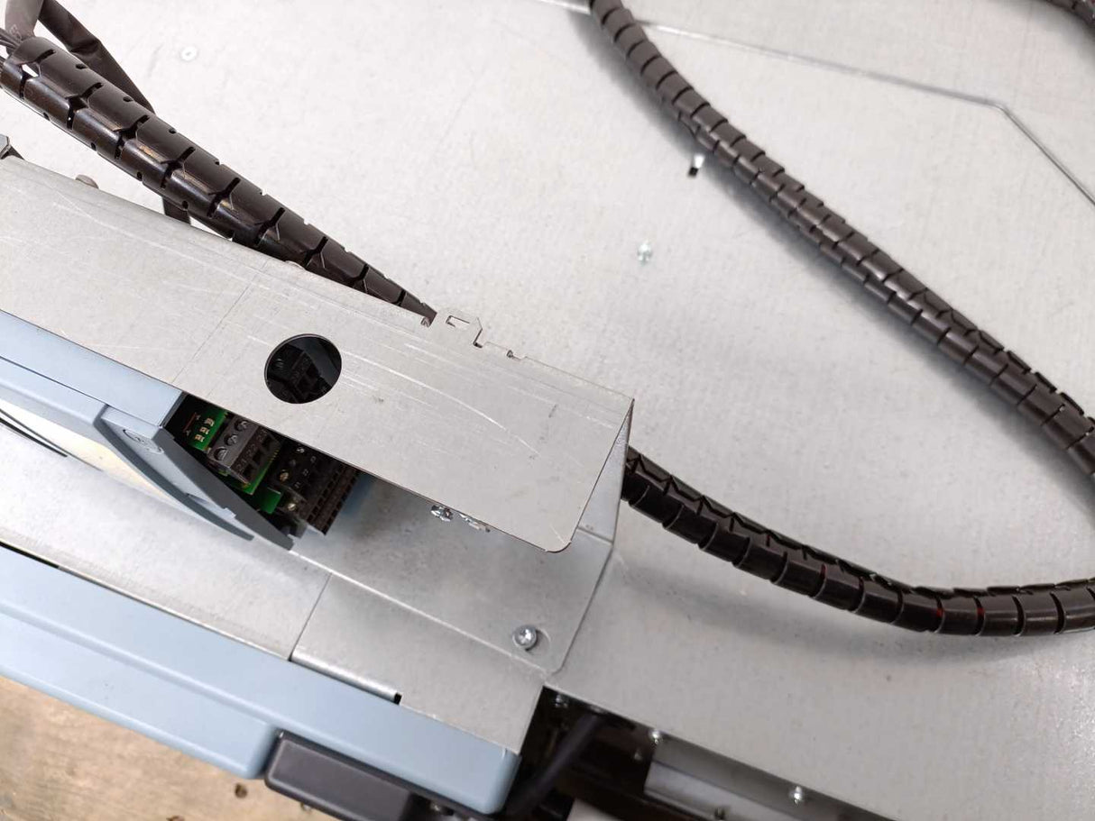 Vacon NXI03855-A0T0ISG-A1A20000CQ Vacon NXI Inverter Unit