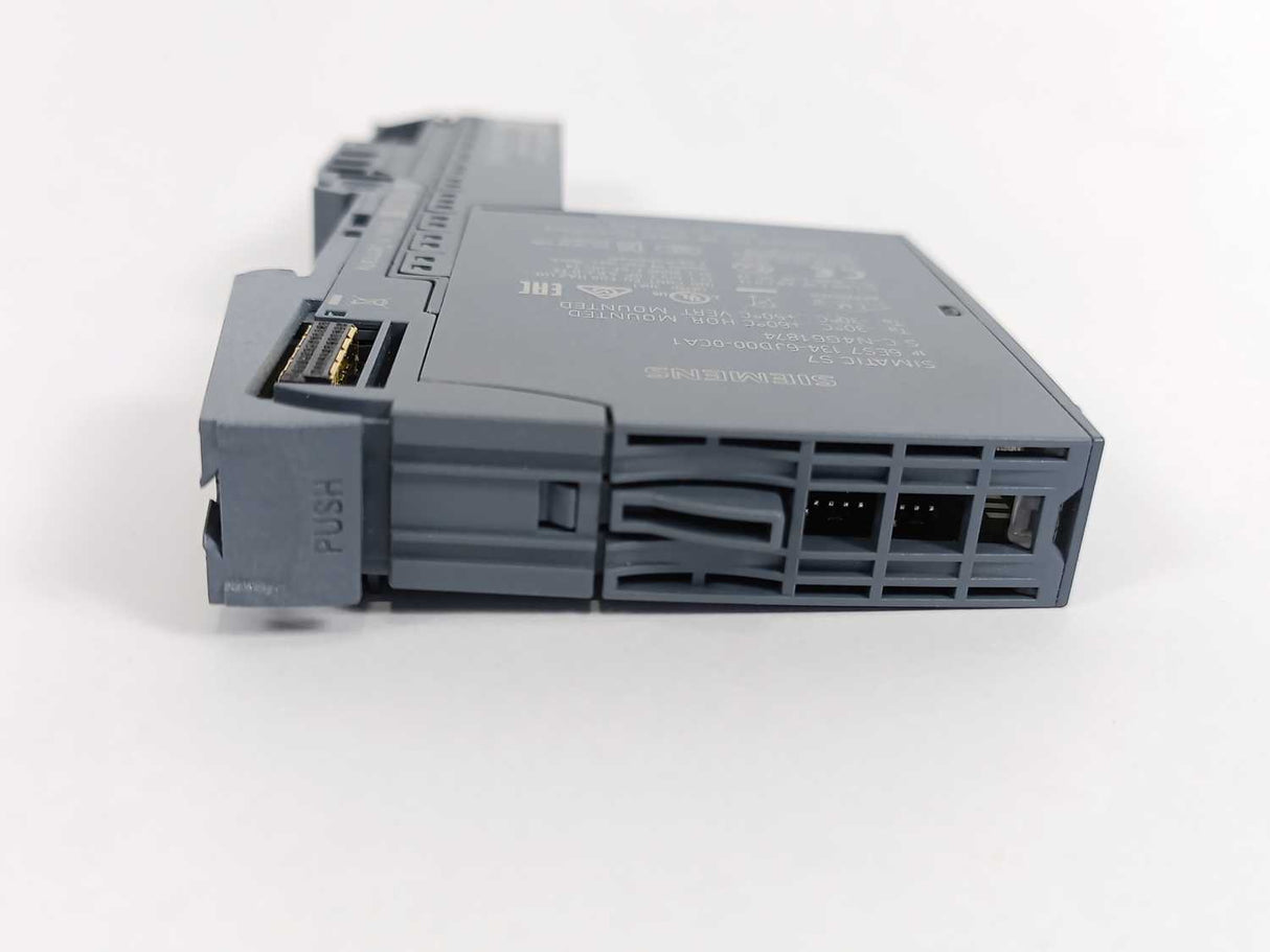 Siemens 6ES7134-6JD00-0CA1 Analog Input Module w/ 6ES7193-6BP00-0BA0