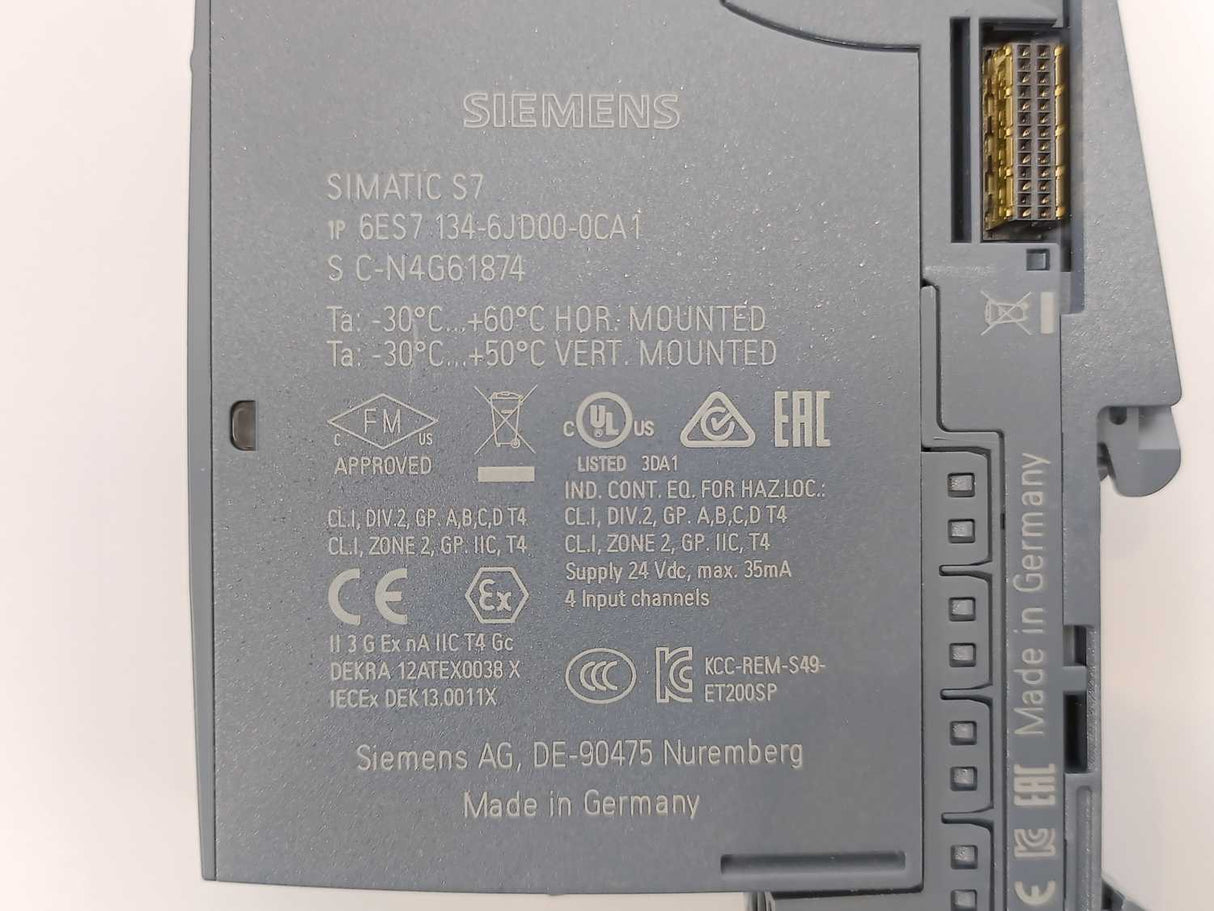Siemens 6ES7134-6JD00-0CA1 Analog Input Module w/ 6ES7193-6BP00-0BA0