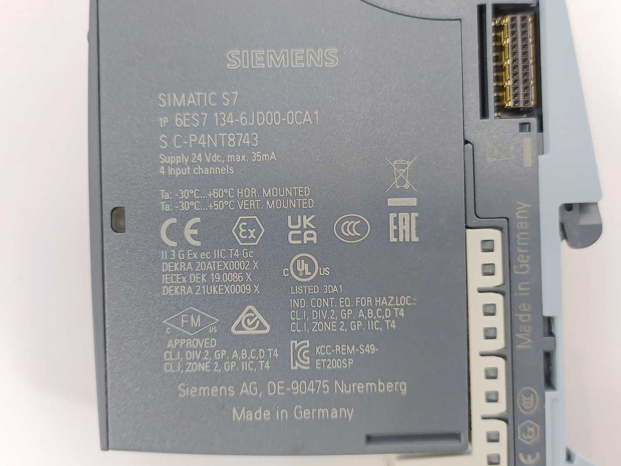 Siemens 6ES7134-6JD00-0CA1 Analog Input Module w/ 6ES7193-6BP40-0DA1