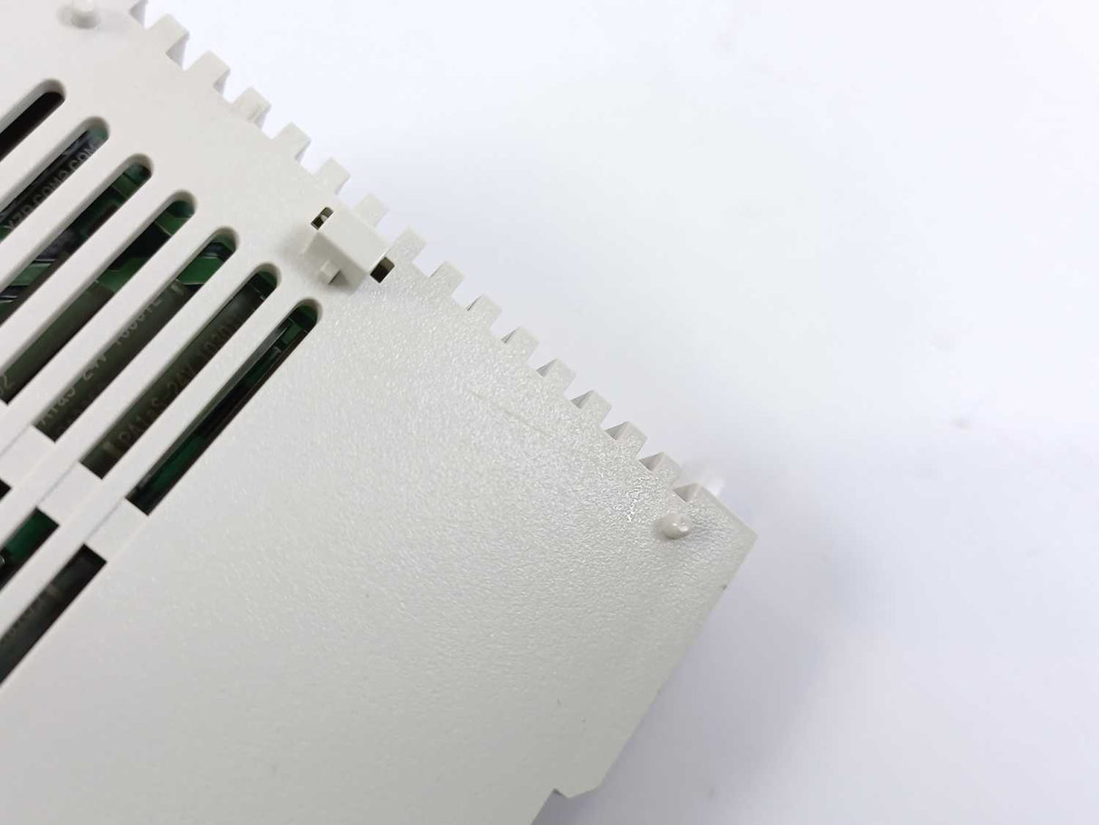 Mitsubishi FX2NC-16EYR-T-DS Programmable Controller