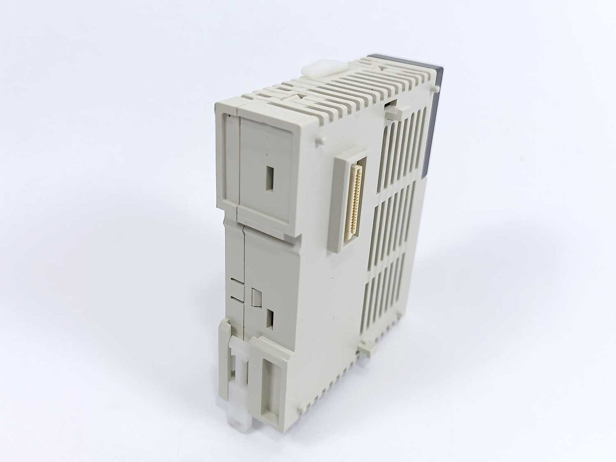 Mitsubishi FX2NC-16EYR-T-DS Programmable Controller