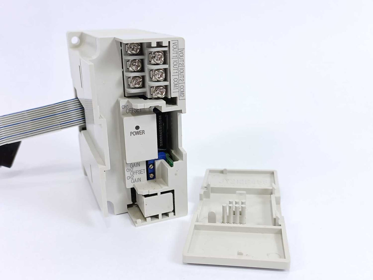 Mitsubishi FX2N-2DA Programmable Controller 0~10 VDC 4~20mA