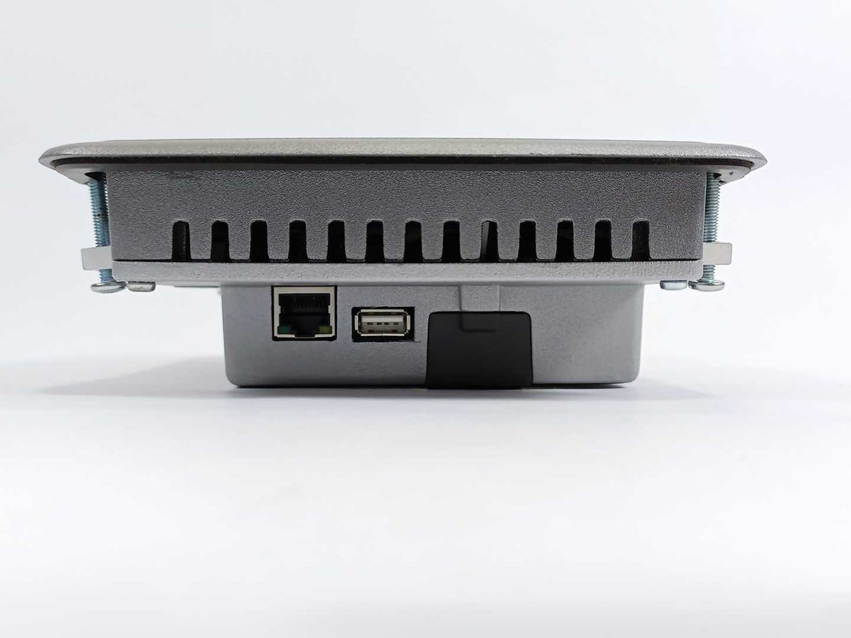 Mitsubishi 06704 E1063 Touchscreen 24VDC 0,45A