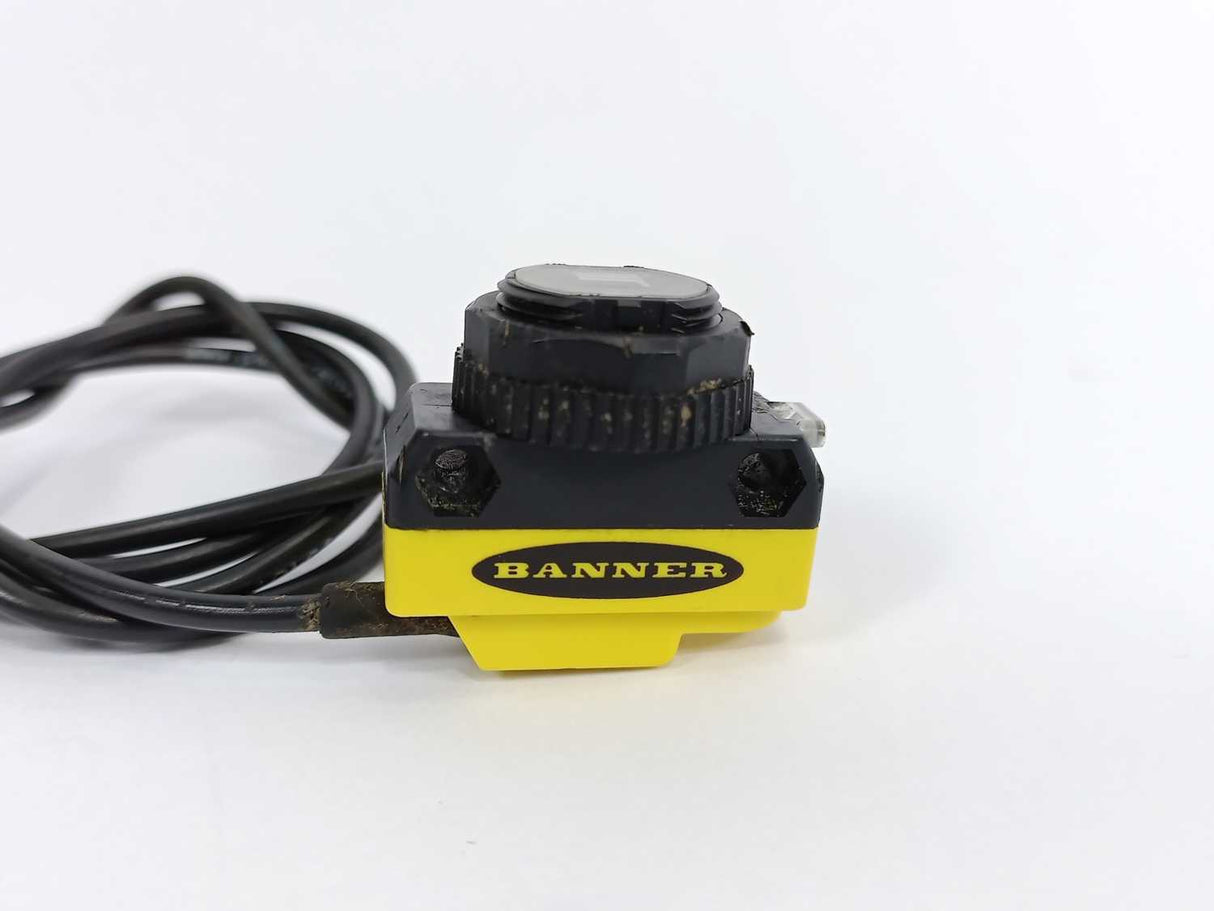 Banner Engineering QS186LE212 All Purpose Photoelectric Sensor