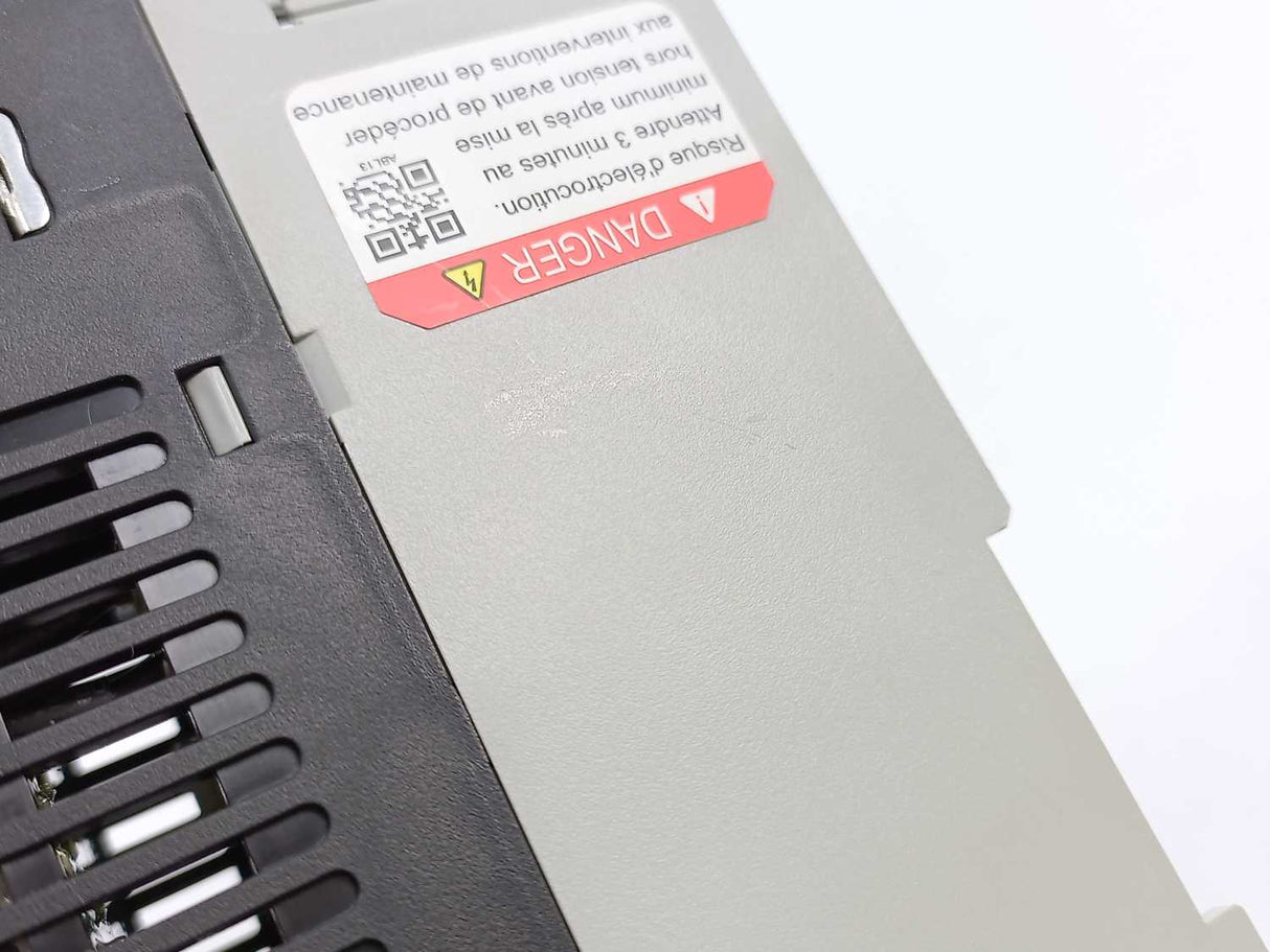 AB 25A-A4P8N114 PowerFlex Ser. B, Variable Frequency Drive 0.75kW / 1.0HP