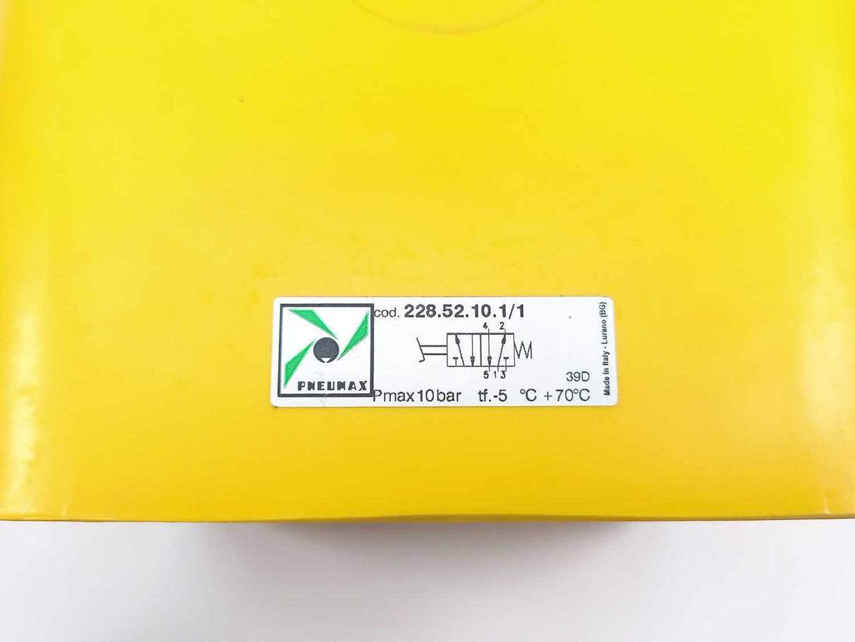 Pneumax 228.52.10.1/1 5/2-Way Pneumatic Foot Pedal Valve