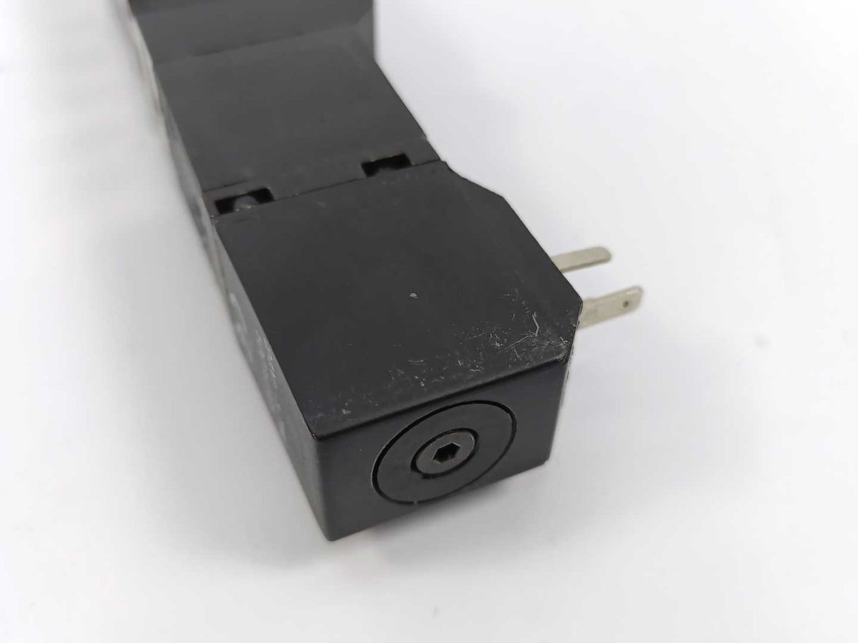NORGREN V14B511A-B300A G1/4 Solenoid and Pilot Operated Valve