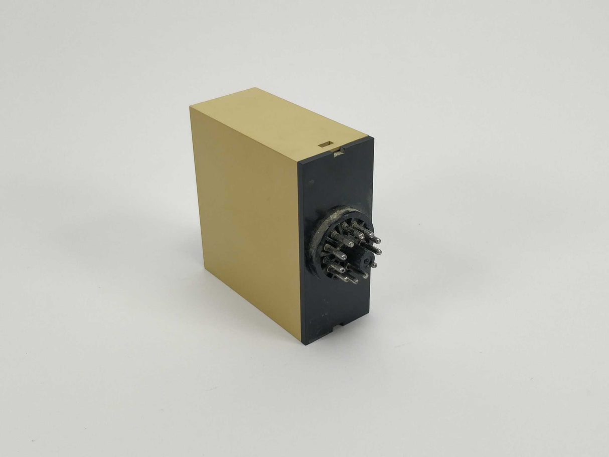 Electromatic SA 245 220 Delay On Operate Timer