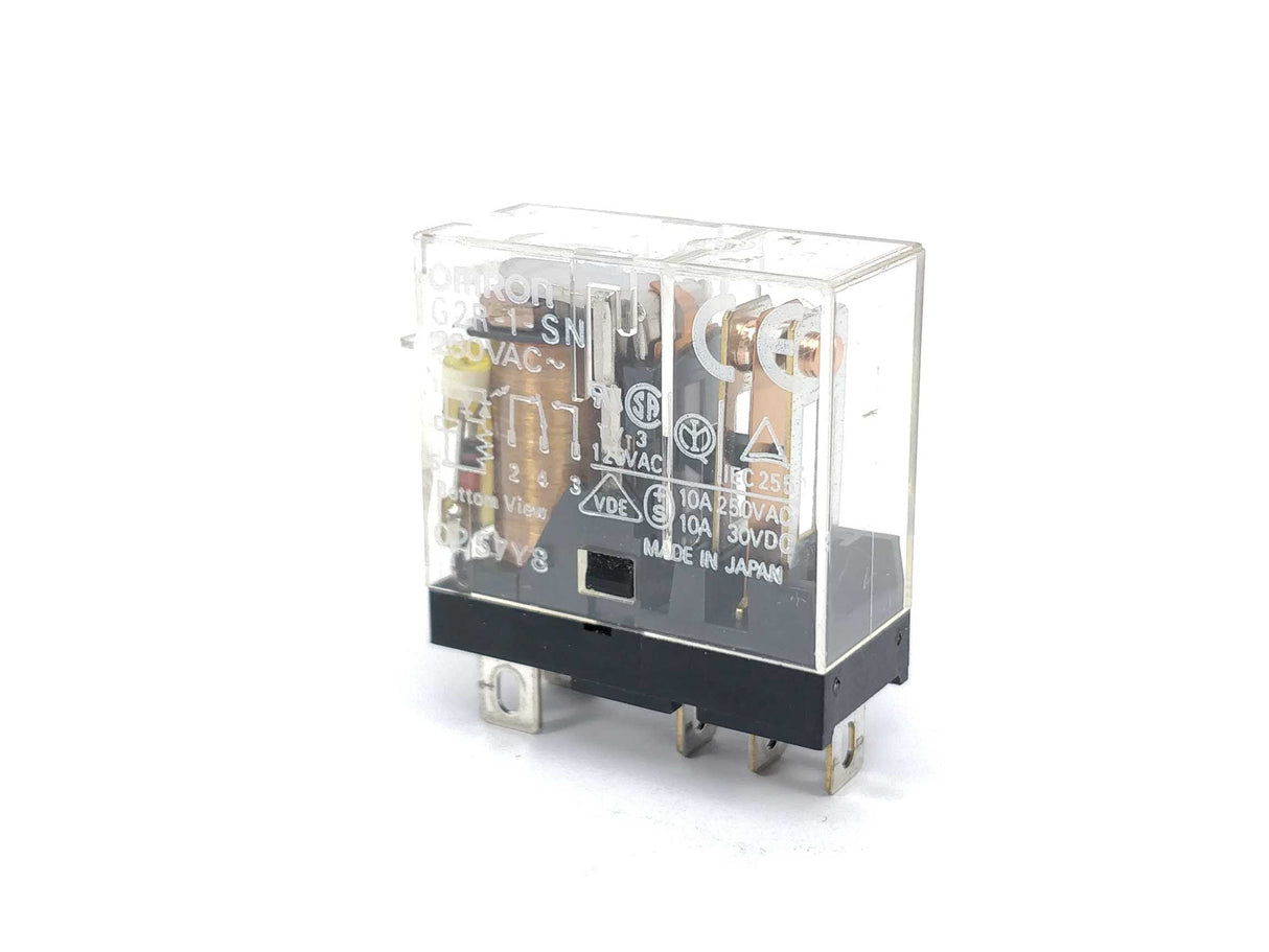 OMRON G2R-1-SN Relay 230VAC + P2RF-05-E