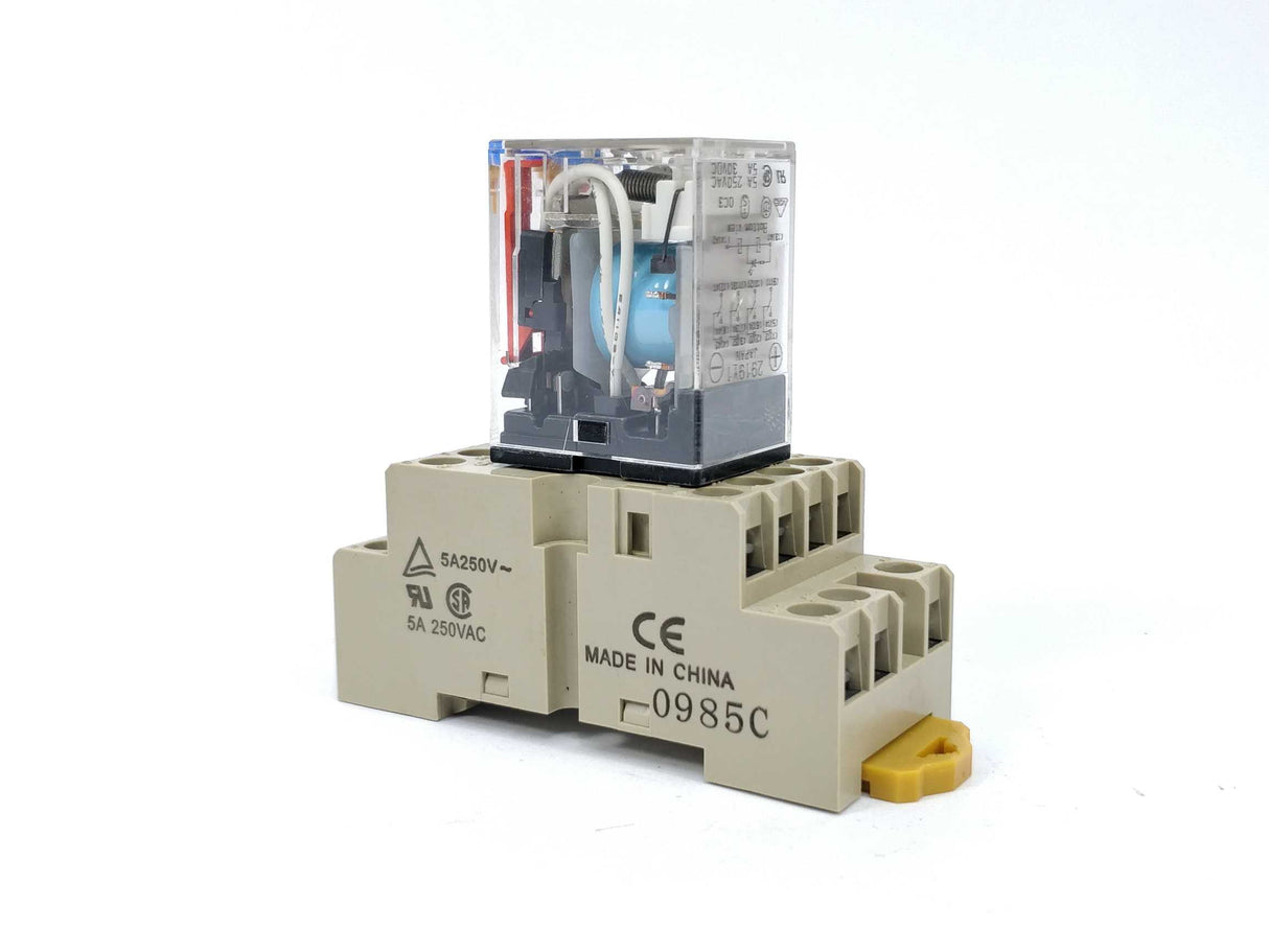 OMRON MY4IN1 Relay, plug-in, 14-pin, 4PDT, 5 A + PYF-14A-N