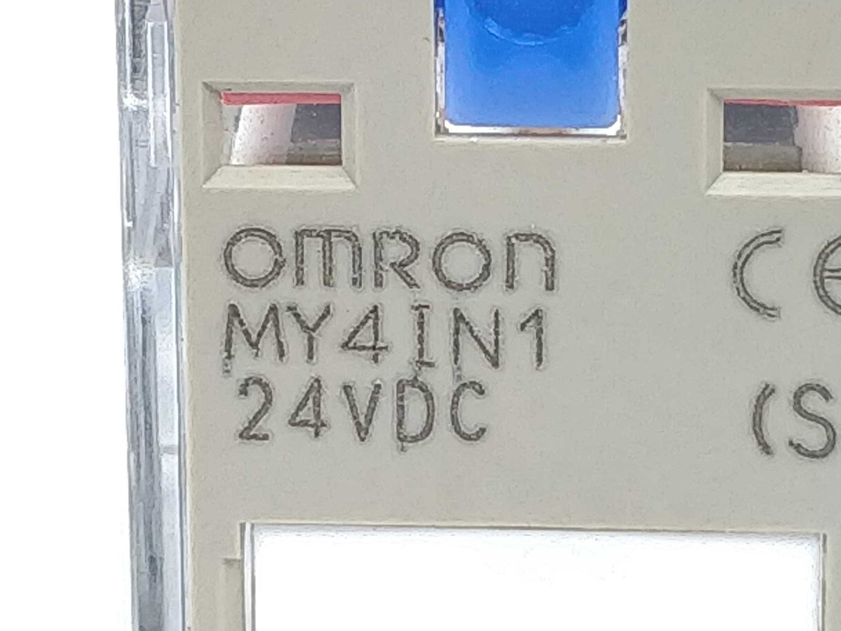 OMRON MY4IN1 Relay, plug-in, 14-pin, 4PDT, 5 A + PYF-14A-N