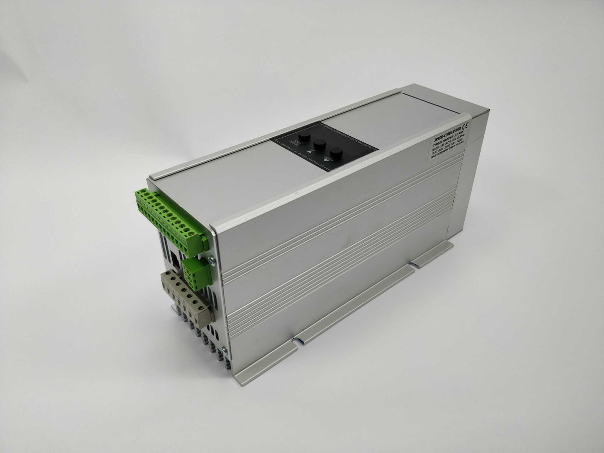 Speed Tech A/S SC1500 Speed-commander VECTOR DIGITAL, IOUT: 3x 7AMP, 45-65Hz