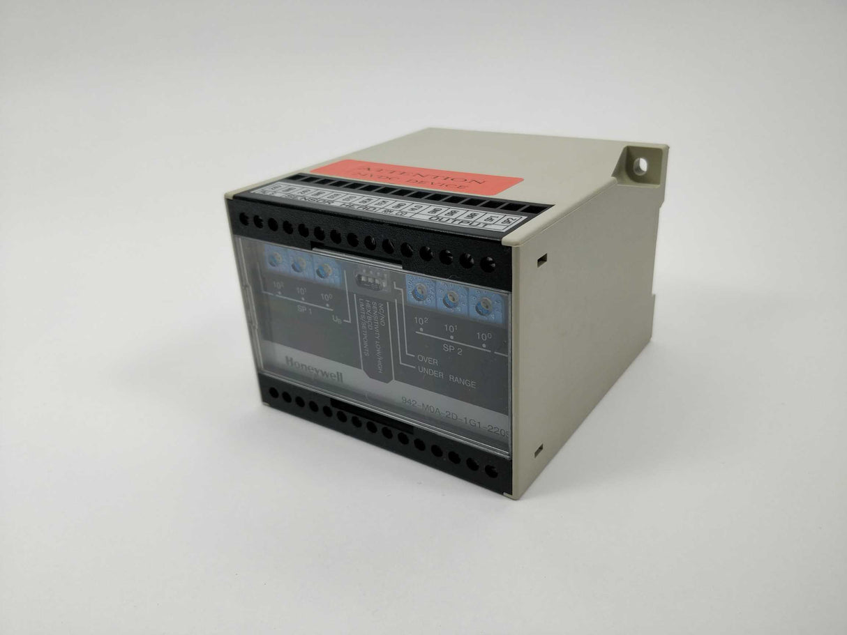 Honeywell 942-M0A-2D-1G1-220S Ultrasonic Proximity Sensor