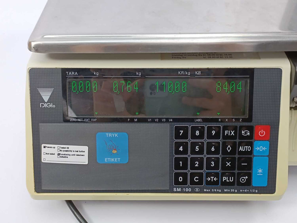 Digi SM-100 DIGITAL COMPUTING PRINTING SCALE MAX: 3/6kg MIN: 20g