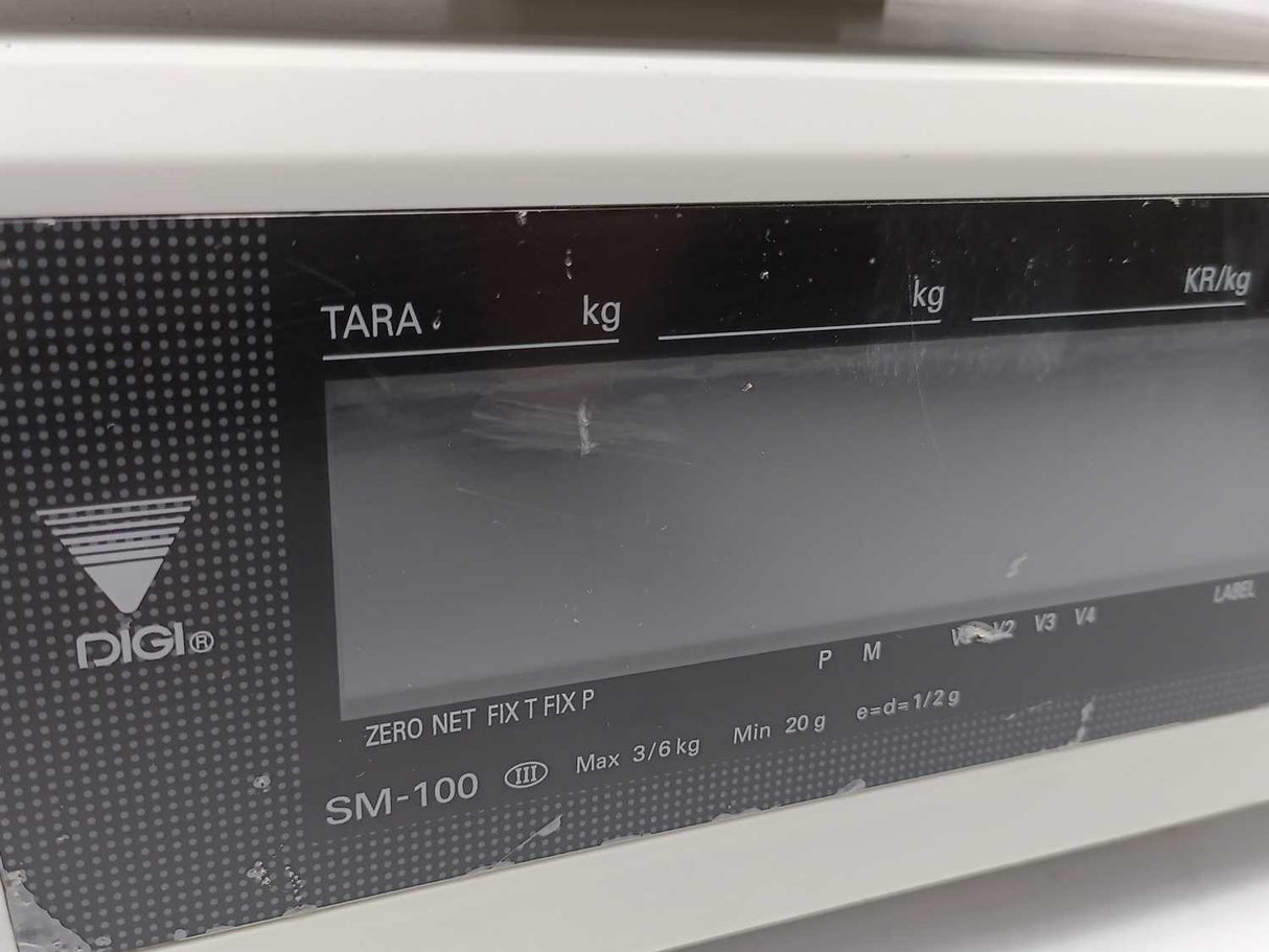 Digi SM-100 DIGITAL COMPUTING PRINTING SCALE MAX: 3/6kg MIN: 20g