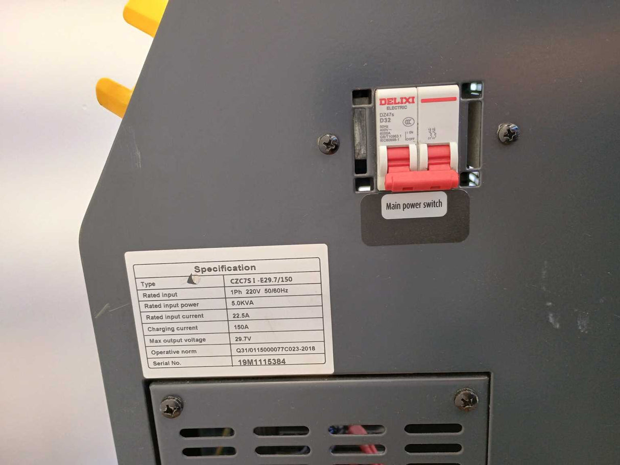 Shineng CZC7SI E29.7/150 Intelligent Charger 29,7V 150A