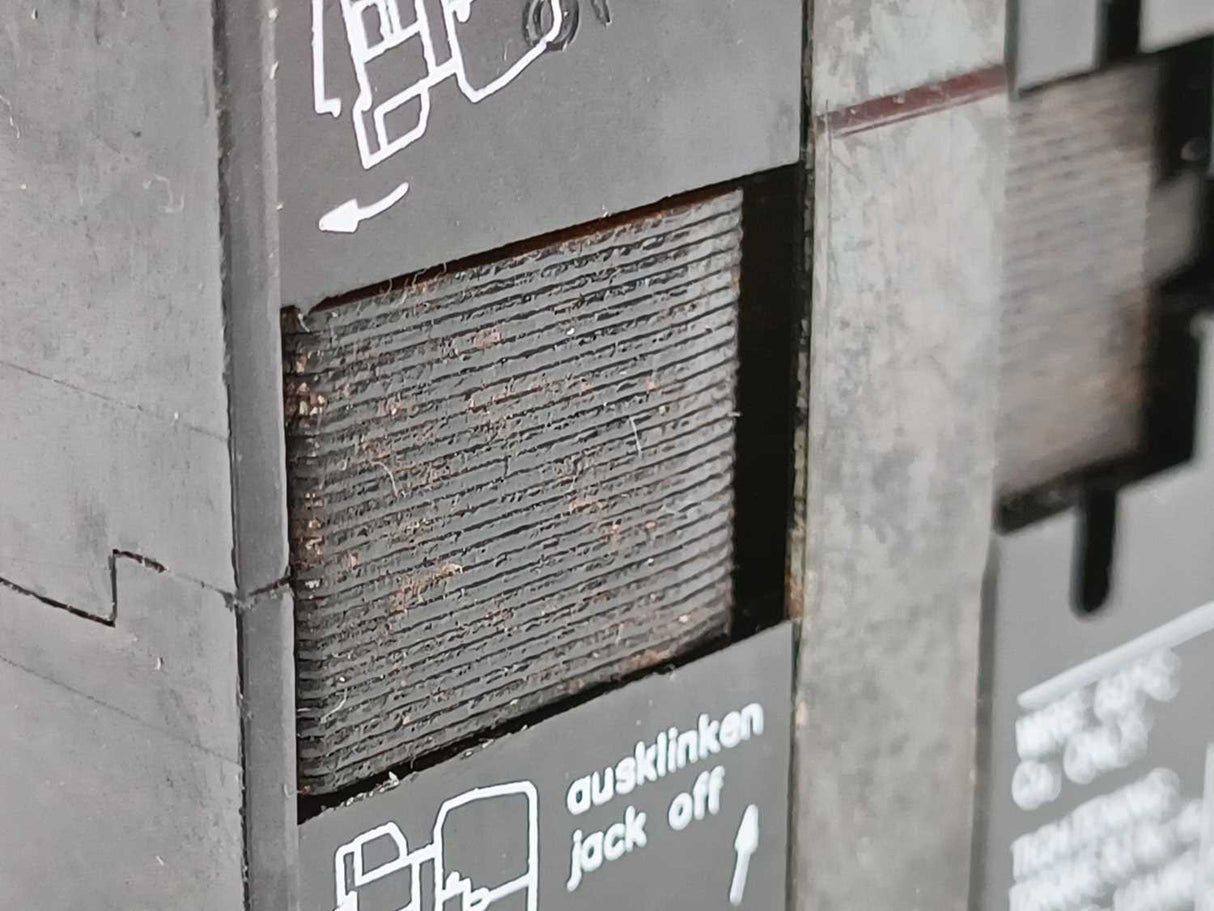 Benedikt & Jäger K2-196A10 Contactor 600V 30A