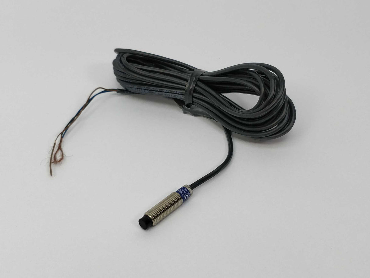 TELEMECANIQUE XS2N08PA340L1 Proximity sensor