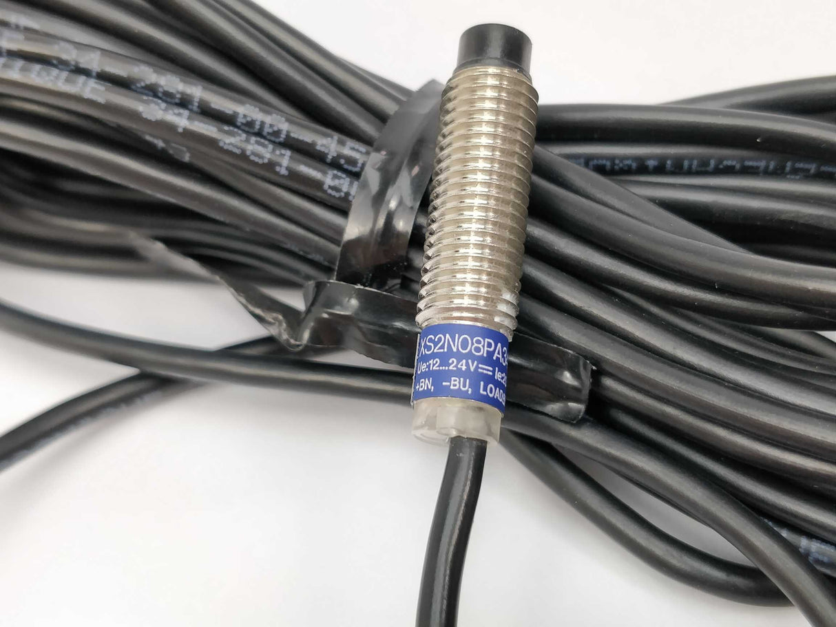 TELEMECANIQUE XS2N08PA340L1 Proximity sensor