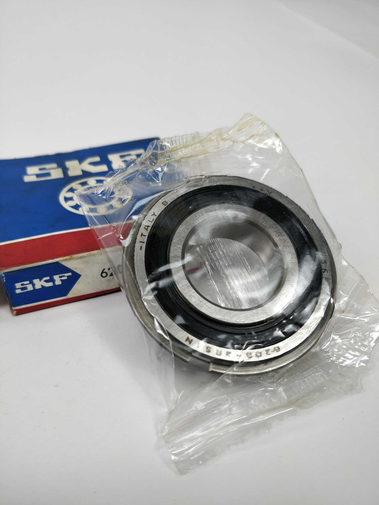 SKF 6206-2RS1N Deep Groove Ball Bearing Single Row
