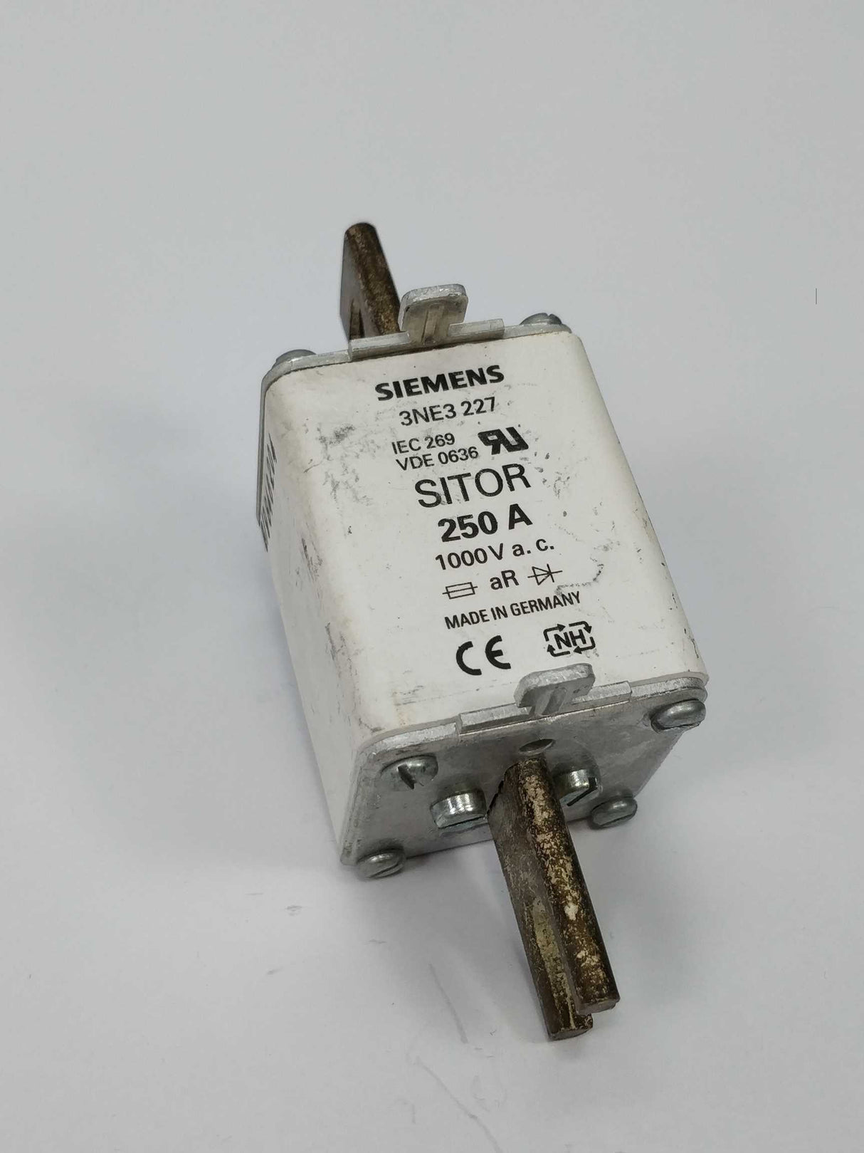 Siemens 3NE3227 Sitop fuse 250A 1000V