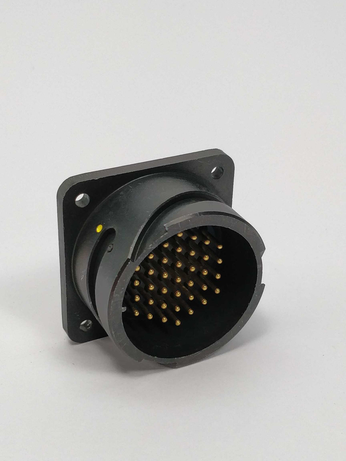 AB Connectors ABCIRH03APCF2821PNM32P3 Fixed pin connector, 3 Pcs