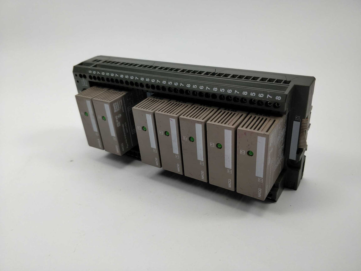 Staefa Control Systems NTOMS I/O Module Rack