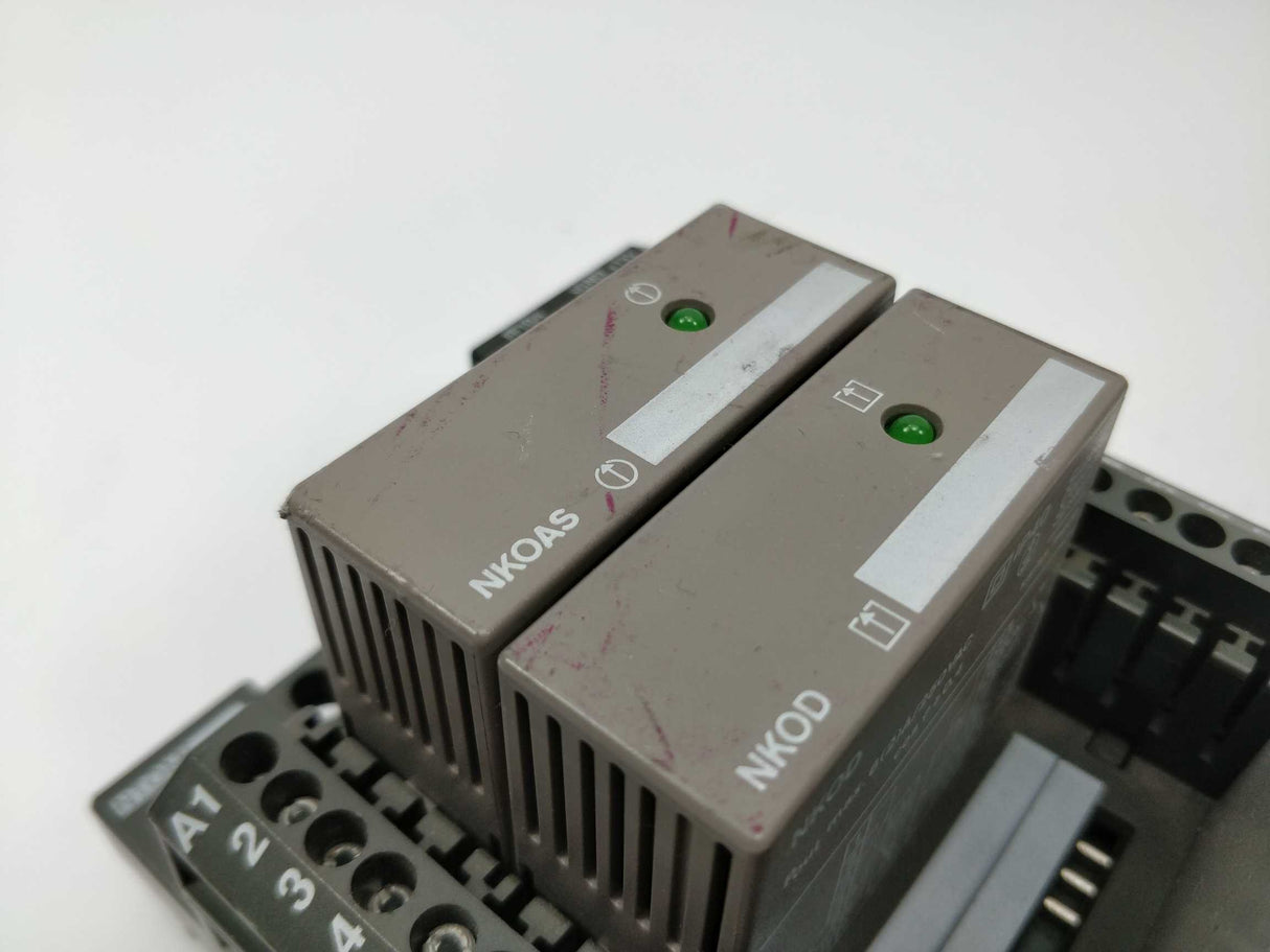 Staefa Control Systems NTOMS I/O Module Rack