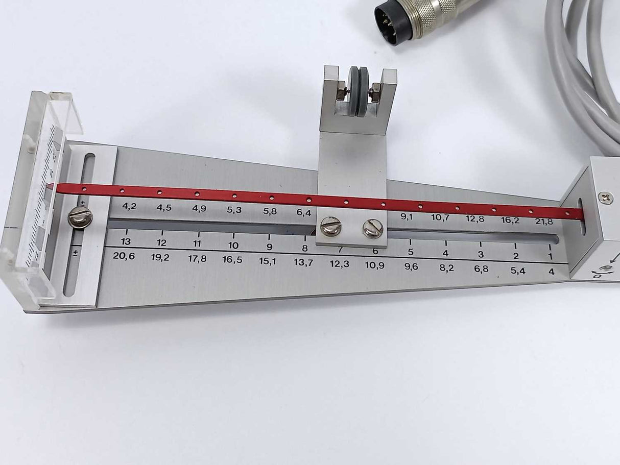 HUGO SACHS ELEKTRONIK 355 Displacement Transducer W