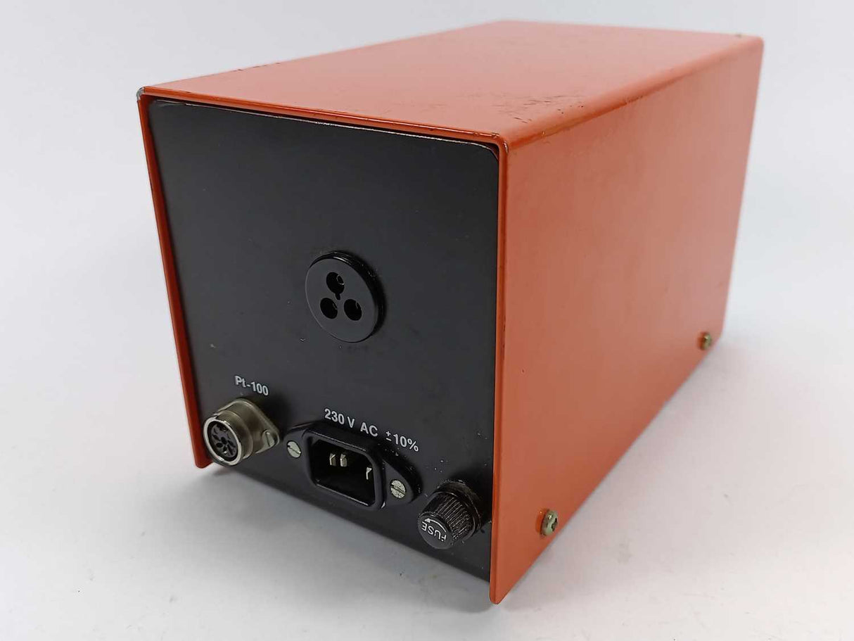 Mikrolab Type unknown Universal Thermostat