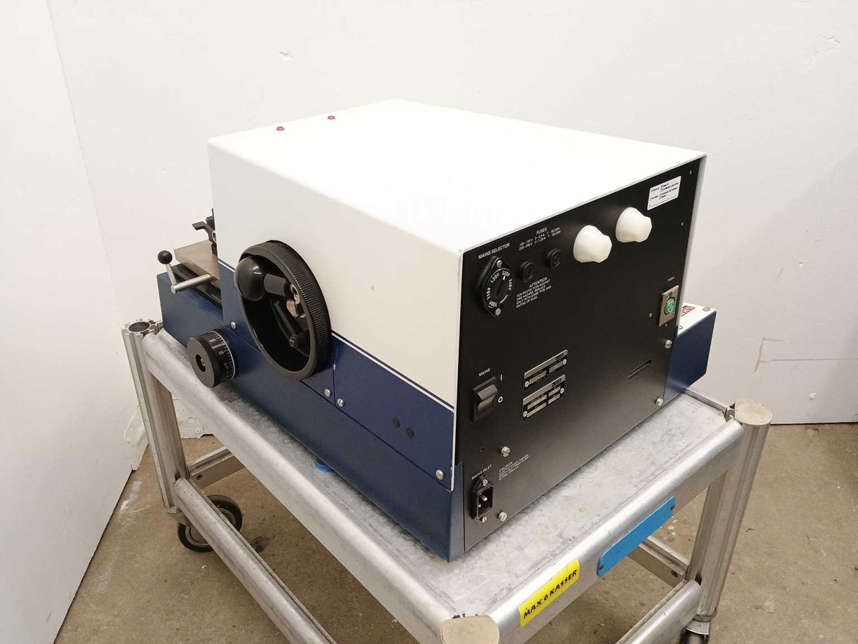 LKB BROMMA 2218-050 2218 Historange Microtome