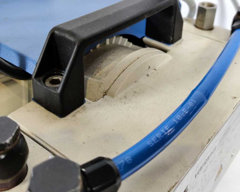 Varian 949-9412 Compact Varian Diaphragm pump 3.3 m³/h, 1.5 mbar