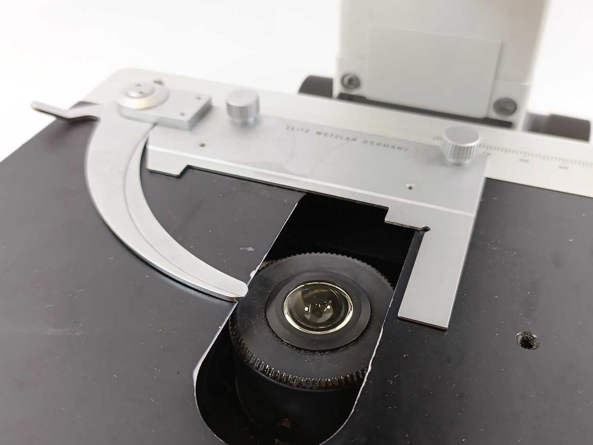 Leitz 020-435.025 Laborlux 12 Microscope, No optics w/ Periplan 10x/18