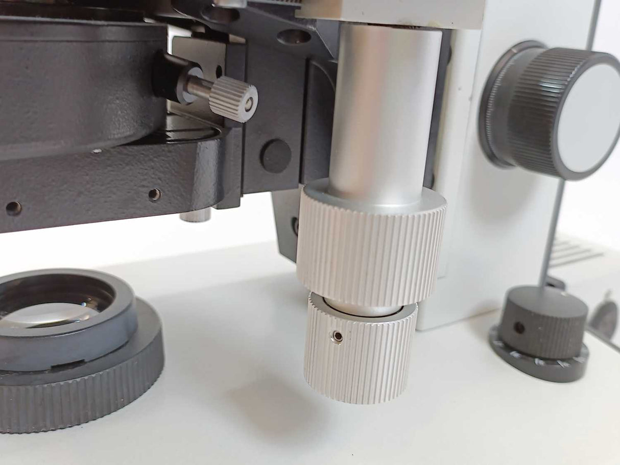 Leitz 020-435.025 Laborlux 12 Microscope, No optics w/ Periplan 10x/18