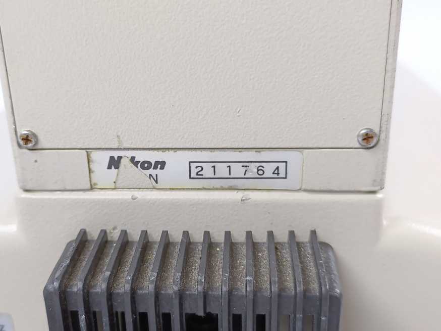 Nikon Labophot Research Microscope w/ 2pcs CFW10x Ocular